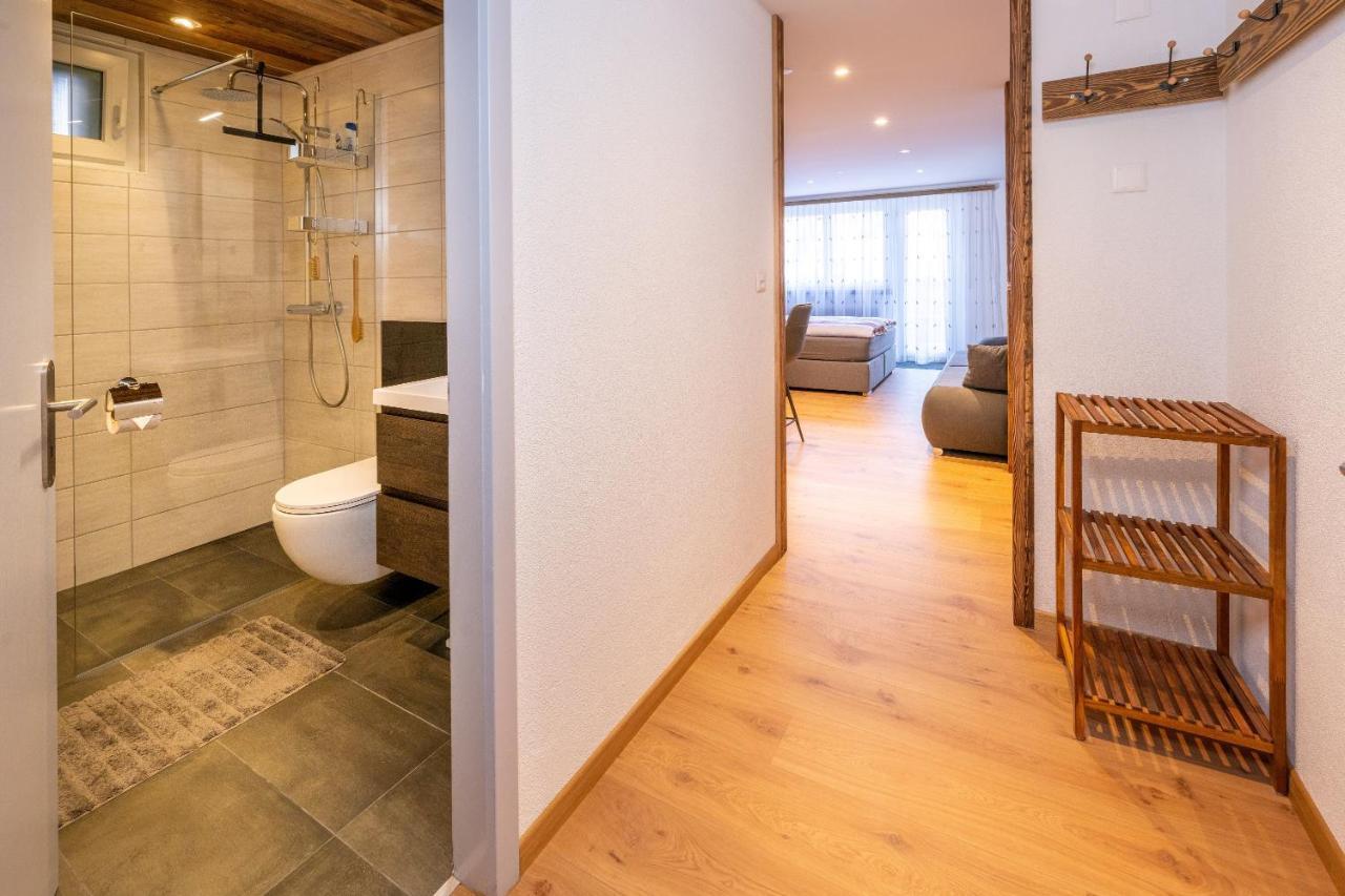 Studio Roseline - Smart & Modern เกรเชิน ภายนอก รูปภาพ